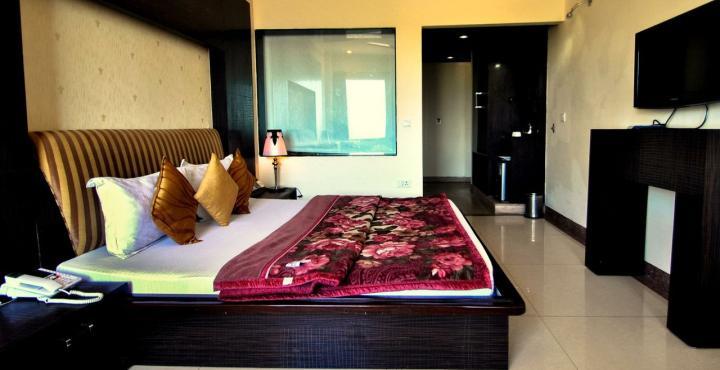 Hotel Rajshree & Spa Chandigarh Ngoại thất bức ảnh