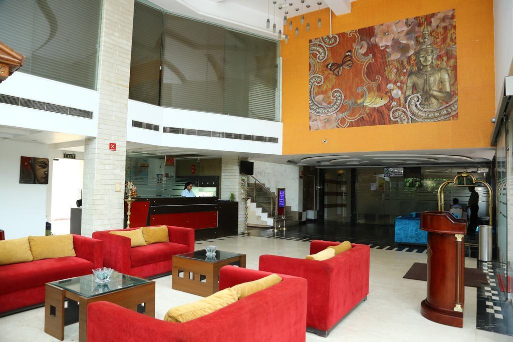 Hotel Rajshree & Spa Chandigarh Ngoại thất bức ảnh