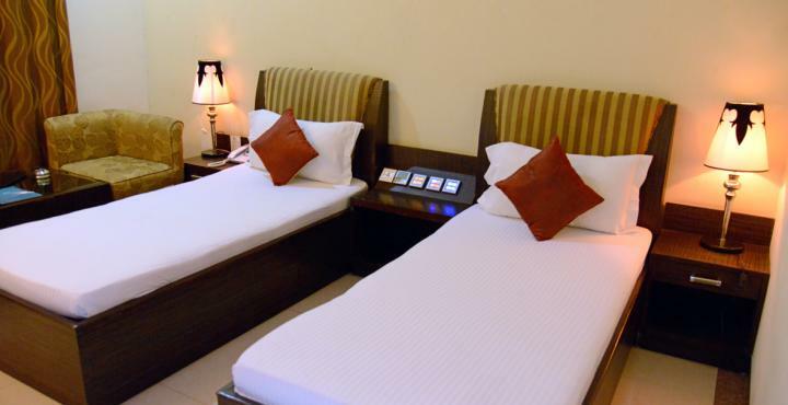Hotel Rajshree & Spa Chandigarh Ngoại thất bức ảnh